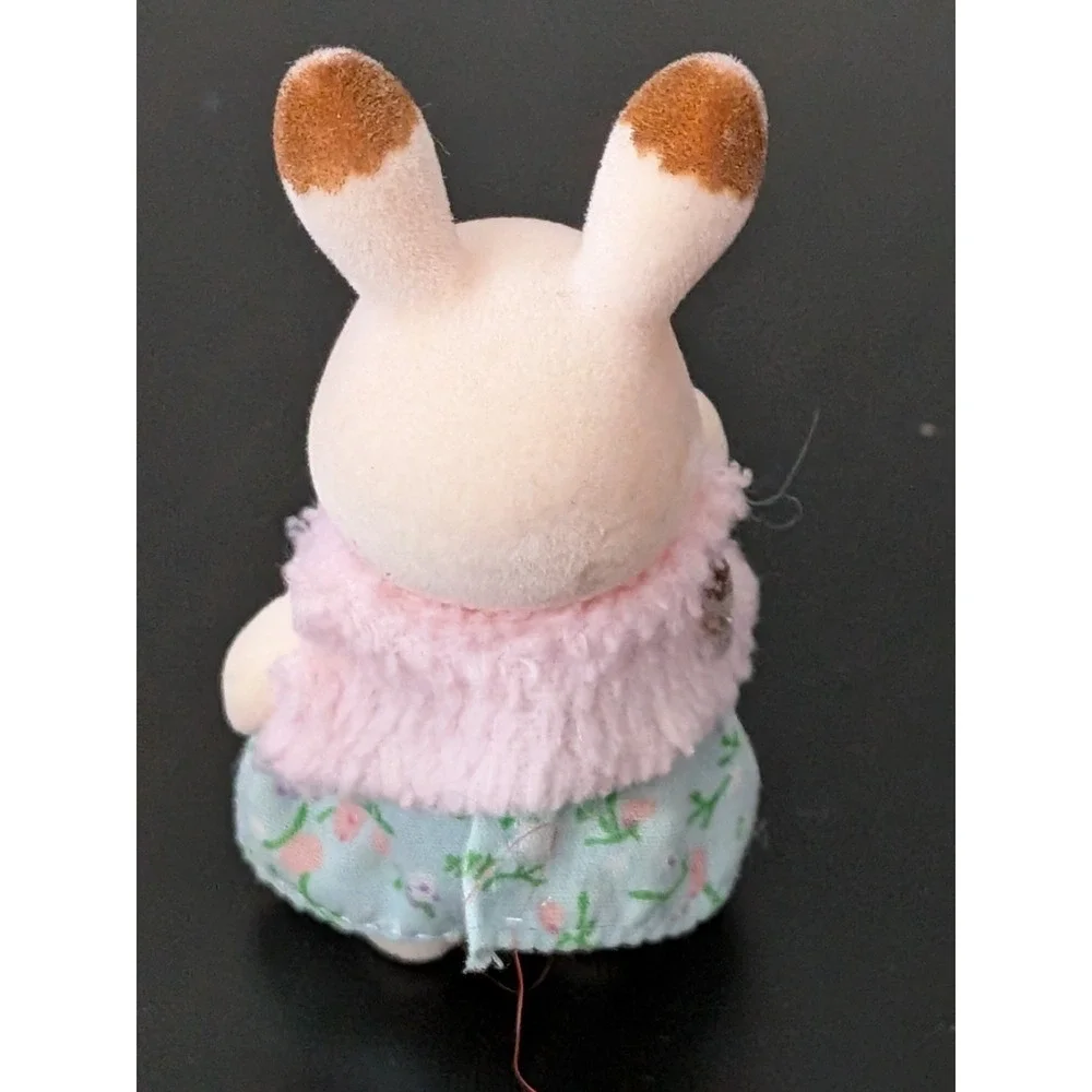 Sylvania Families Bunny‎ Figure 3